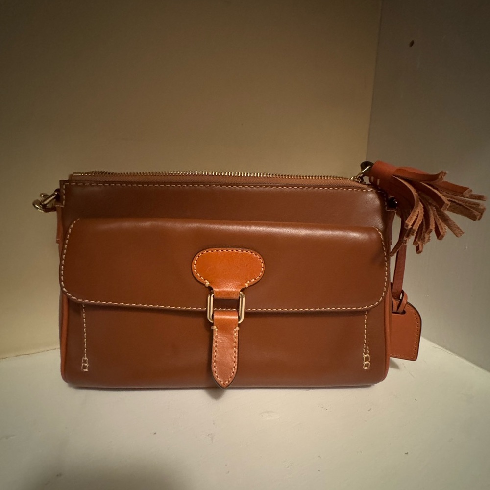 Dooney & Bourke Tan Leather Shoulder Bag